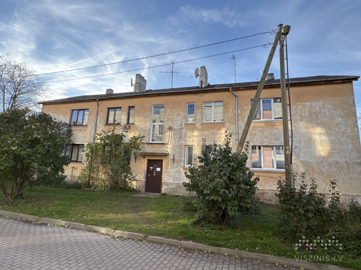 Madonas iela 8 k-2 foto 1