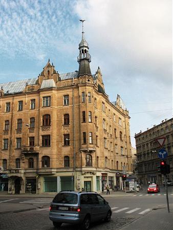 Aleksandra Čaka iela 22 foto 1, CC BY-SA Wikimapia