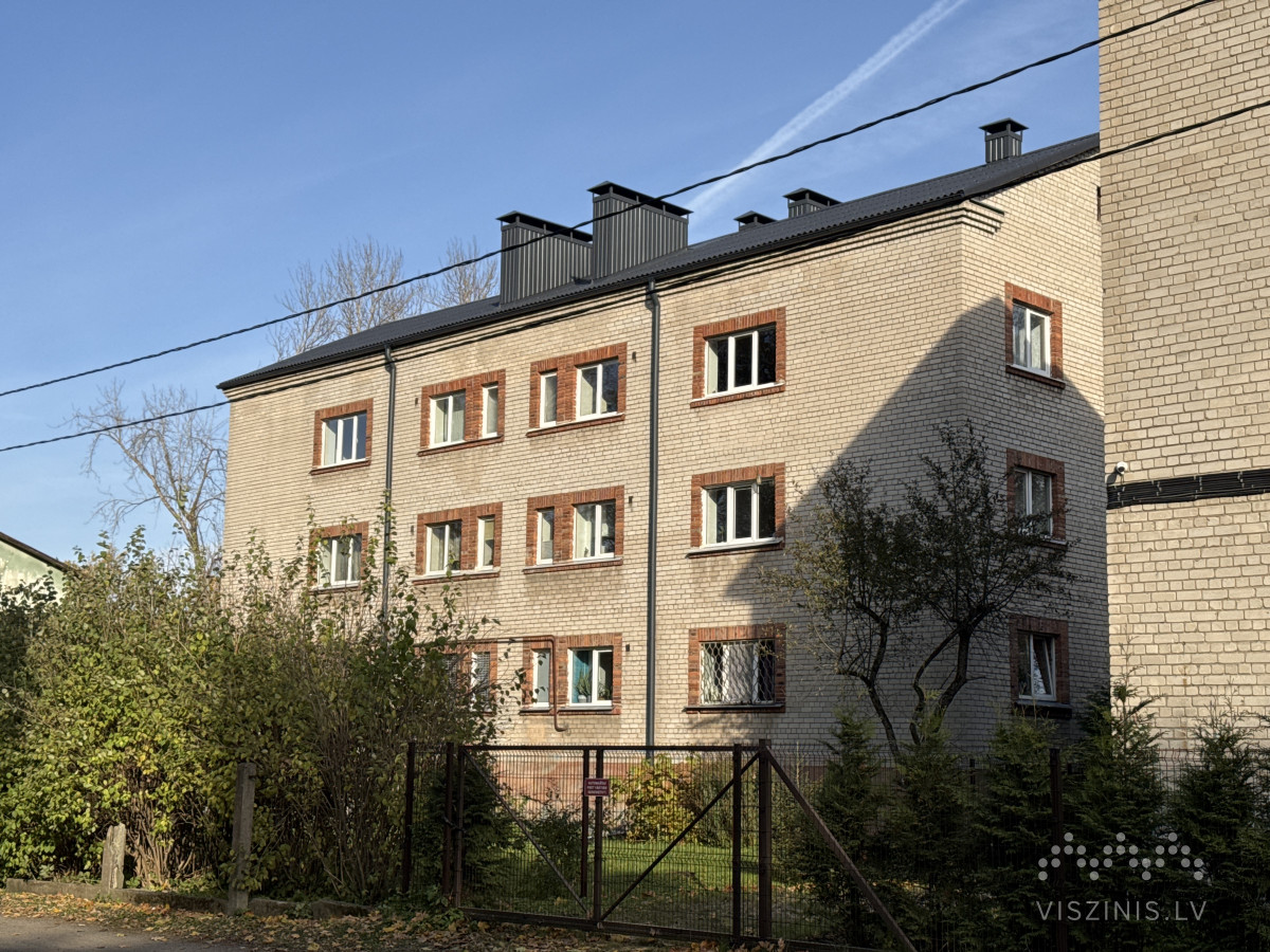 Krūzes iela 29 foto 1