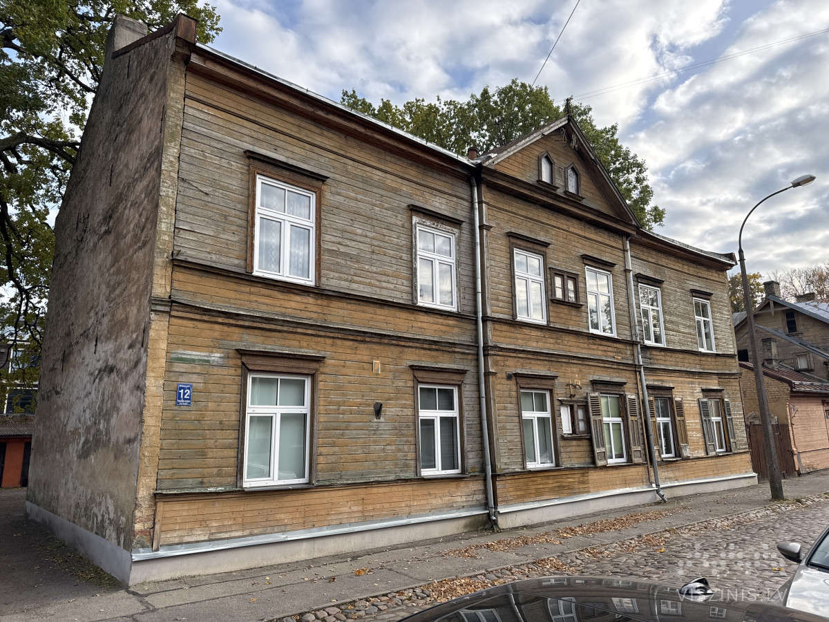 Meteora iela 12 foto 1