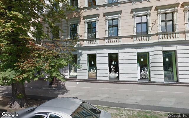 Bruņinieku iela 39 foto 1, © Google