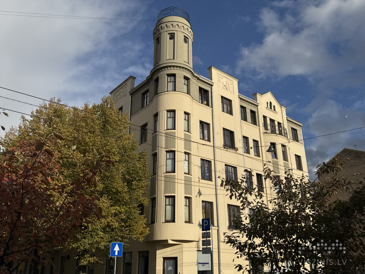 Tallinas iela 77 foto 1